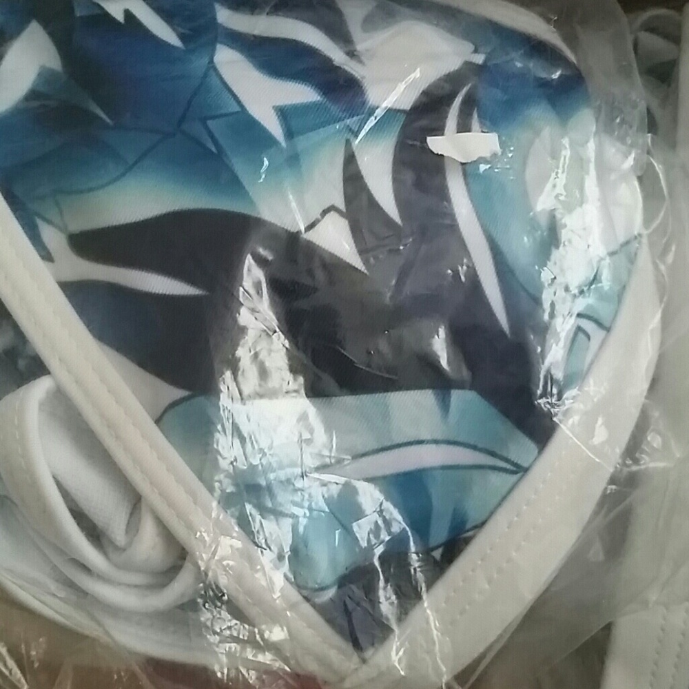 New in packaging!!! ONE LEFT! - Picture 3 of 4